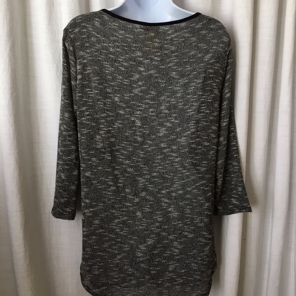 Chenault Key Hole Wrap Hi/Lo Black & Gold Metallic - Picture 3 of 4